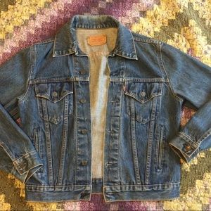 Vintage red tab Levi jean jacket, mens S, ladies M
